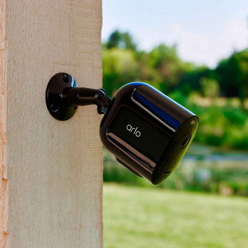 Arlo - Pro 5S 2K 3 Camera Indoor/Outdoor Wireless Spotlight Security Camera Bundle - Black