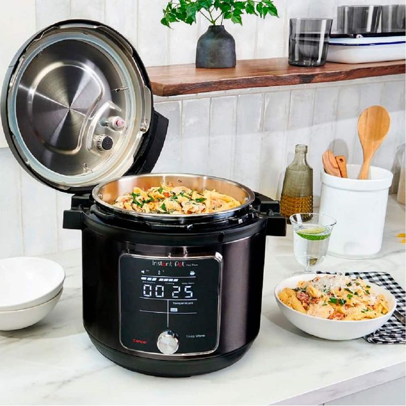 Instant Pot - 6Qt Pro Plus with WiFi 120V - Black