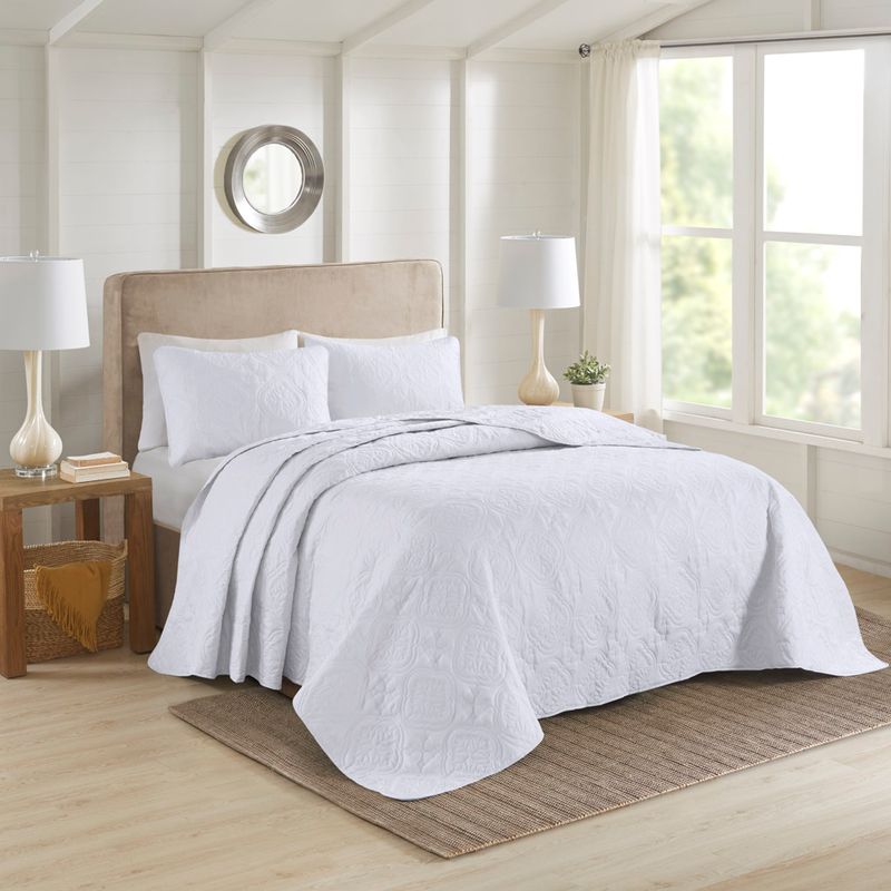 White Oakley 3 Piece Reversible Bedspread Set Full/Queen