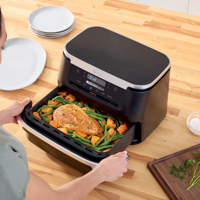Ninja - Foodi DualZone FlexBasket Air Fryer with 7-qt MegaZone - Black