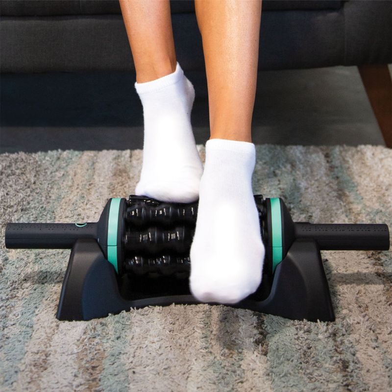 Chirp - Rolling Percussion Massager - Black