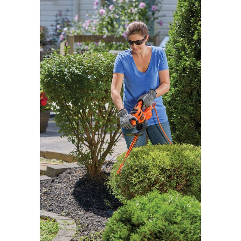 Black & Decker - 16 Dual-Action Electric Hedge Trimmer