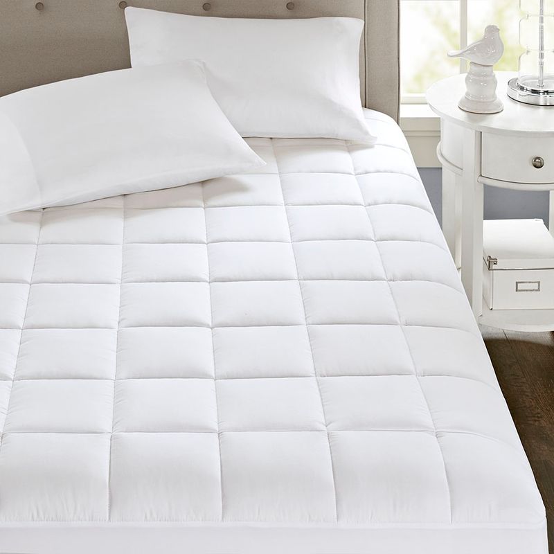 White Highline 3M Microfiber Mattress Pad Twin