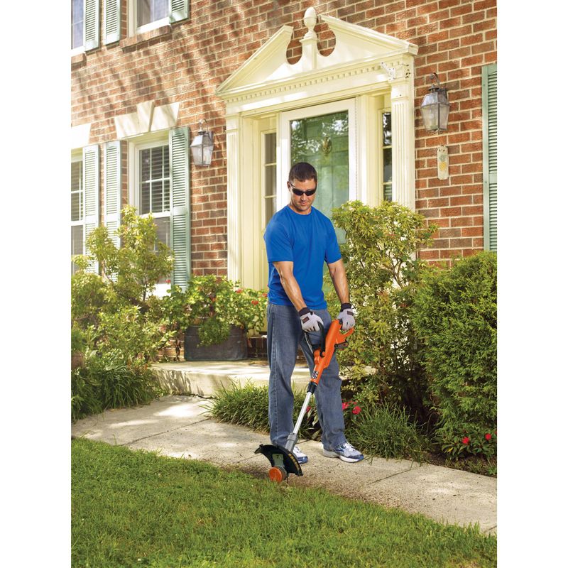 Black & Decker - 20V Max Lithium12 String Trimmer/Edger w/ 2.0 Amp Battery