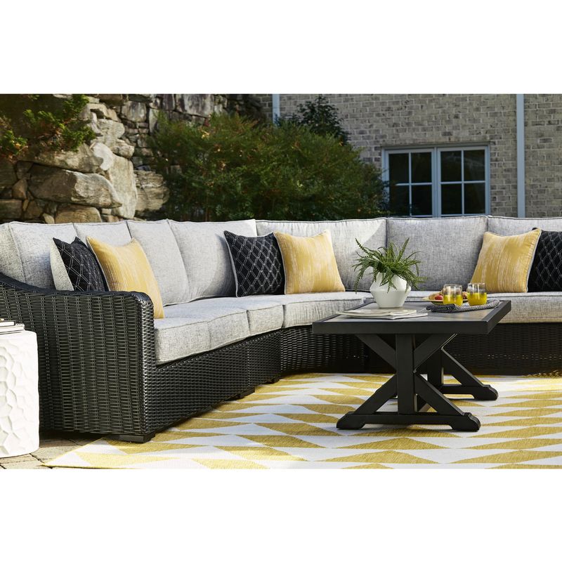 Beachcroft Outdoor Coffee Table