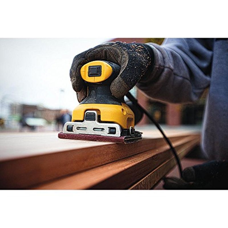 DEWALT Electric Sander, 1/4-Inch Sheet, Orbital (DWE6411)