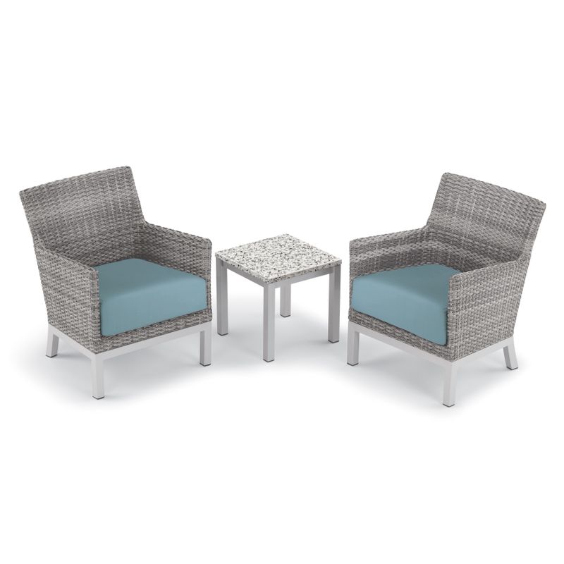 Oxford Garden Argento 3-piece Resin Wicker Club Chair & Travira Lite-Core Ash End Table Set - Ice Blue Cushions