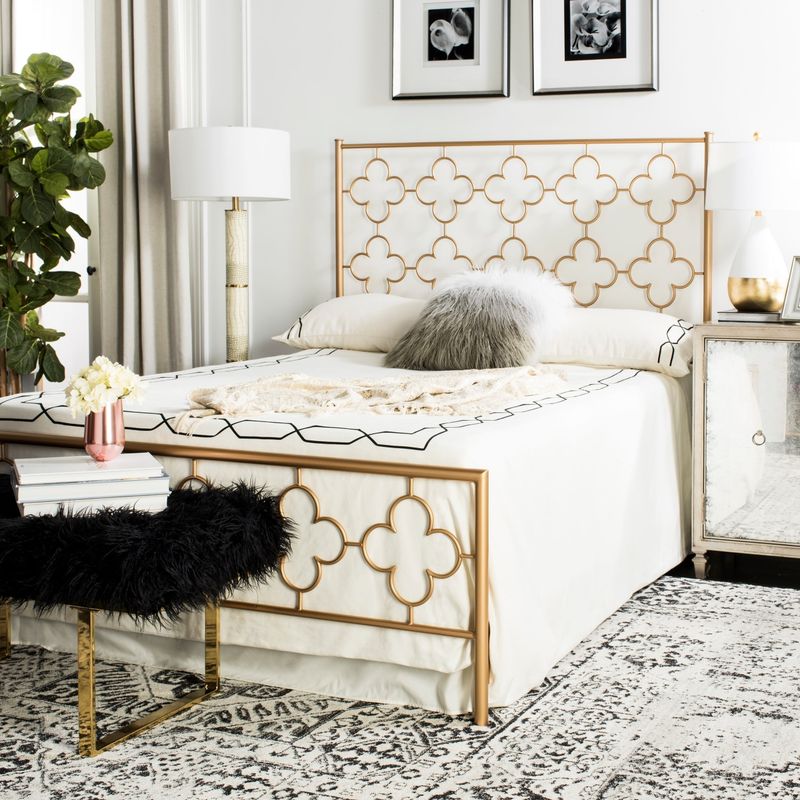 Safavieh Bedding Morris Lattice Metal Full sized bed - Antique Gold - 54" x 83" x 59.25"
