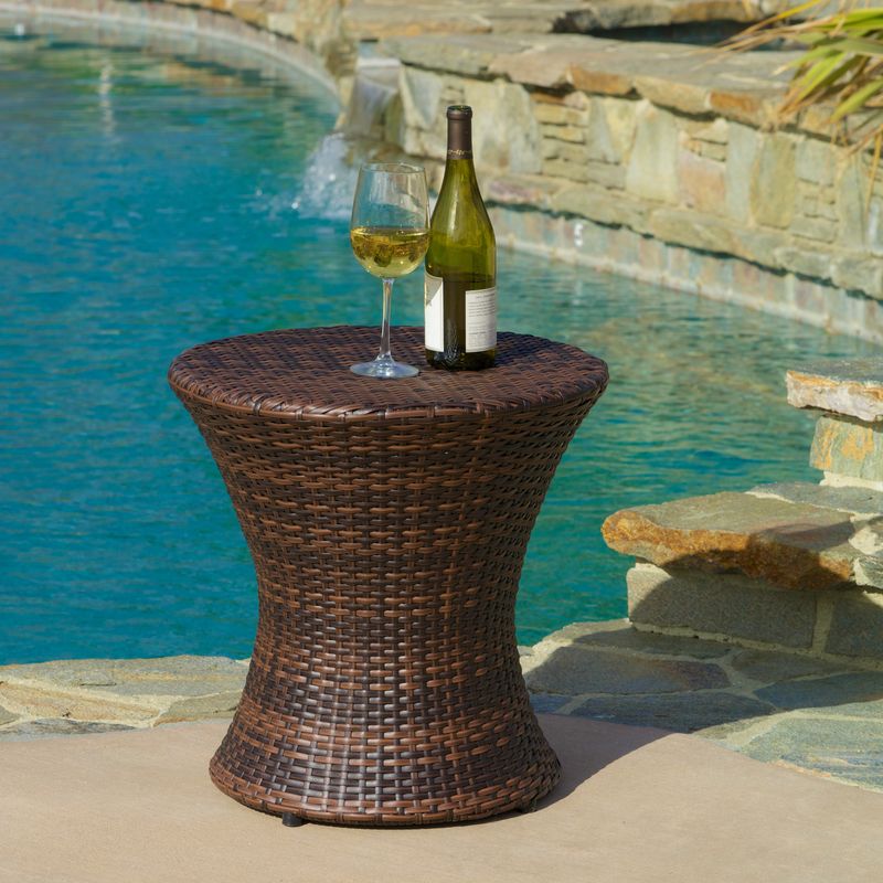 Gracie's Outdoor 3-piece Wicker Bistro Set by Christopher Knight Home - Brown