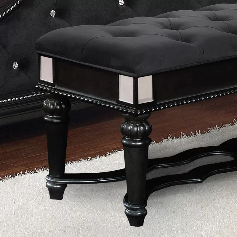 Traditional Wood Tufted Bedroom Bench in Black