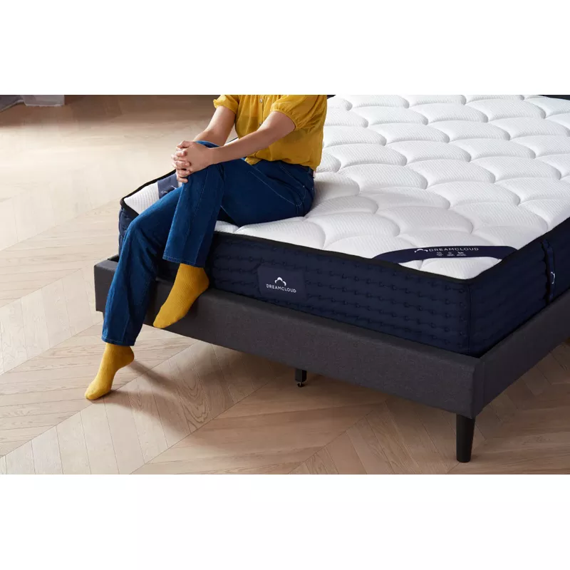 Dream Cloud 14" Hybrid Mattress King/ Bed-in-a-Box