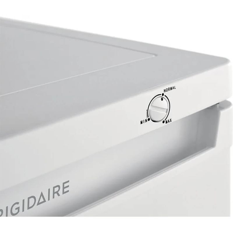 Frigidaire 6.0 Cu. Ft. White Freestanding Upright Freezer