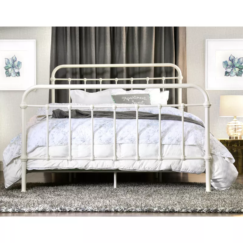 Transitional Metal Twin Spindle Bed in Vintage White