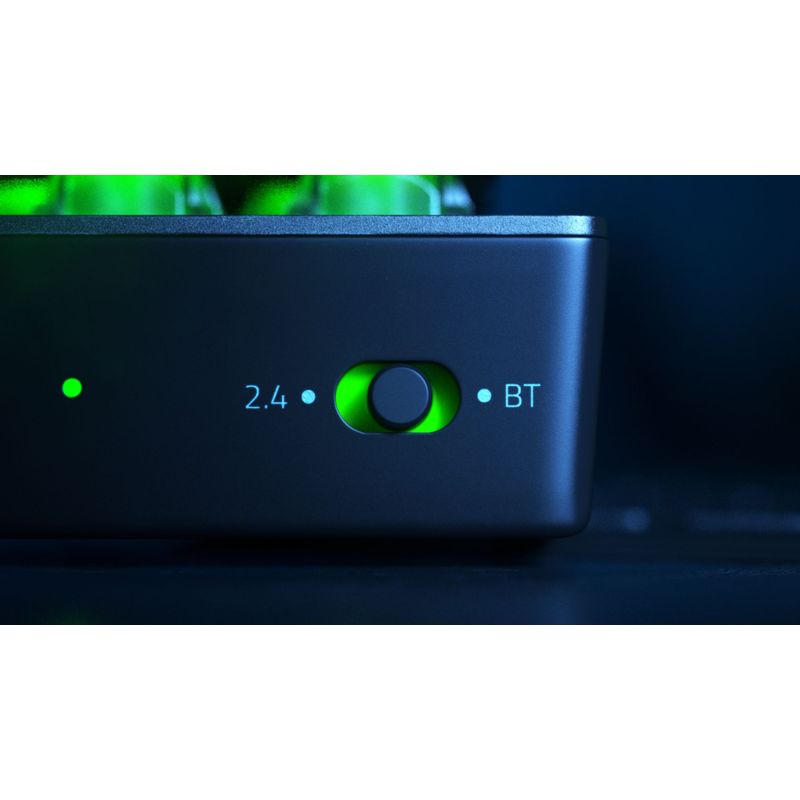 Alt View Zoom 17. Razer - BlackWidow V3 Mini Hyperspeed 65% Wireless Mechanical Linear Switch Gaming Keyboard with Chroma RGB Backlighting -