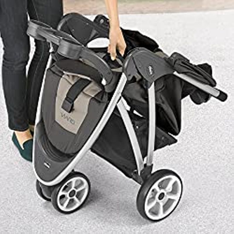 Chicco Viaro Quick-Fold Travel System, Includes Infant Car Seat and Base, Stroller and Car Seat Combo, Baby Travel Gear, Black/Black