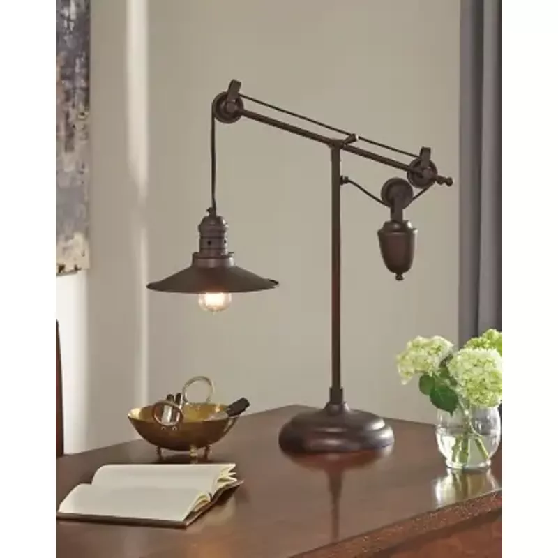 Bronze Finish Kylen Metal Desk Lamp (1/CN)