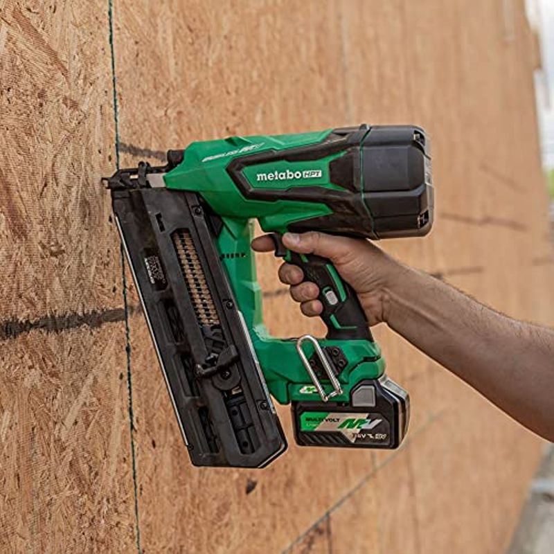 Metabo HPT 36V MultiVolt Cordless Framing Nailer | Uses 21 Degree Full Round Head Plastic Strip Nails | Includes Battery and Charger |...