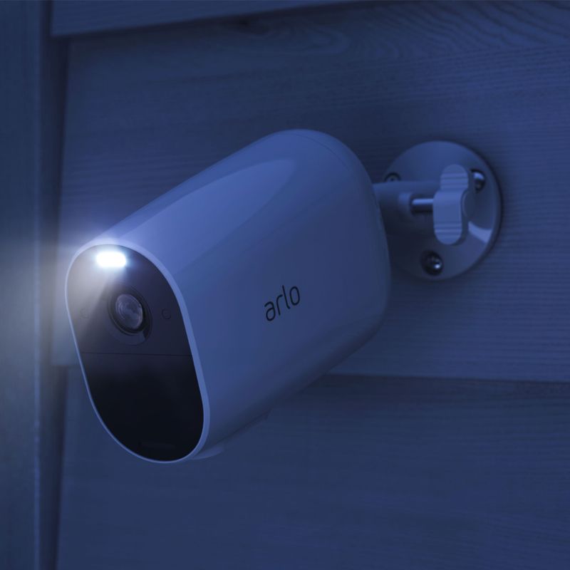 Alt View Zoom 12. Arlo - Essential XL Spotlight Camera – Indoor/Outdoor Wire-Free 1080p Security Camera - White