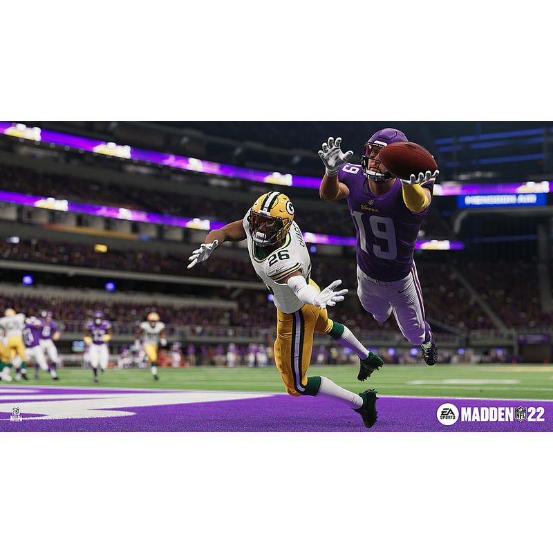 Alt View Zoom 18. Madden NFL 22 Standard Edition - Xbox One