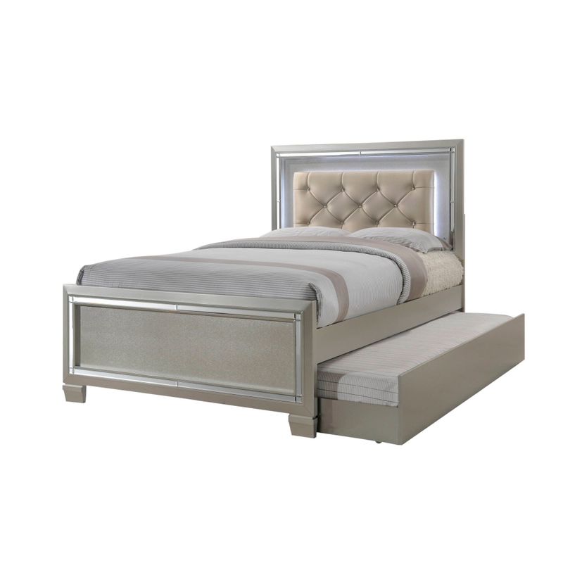 Silver Orchid Odette Glamour Youth Full Platform w/ Trundle 5-piece Bedroom Set - Champagne
