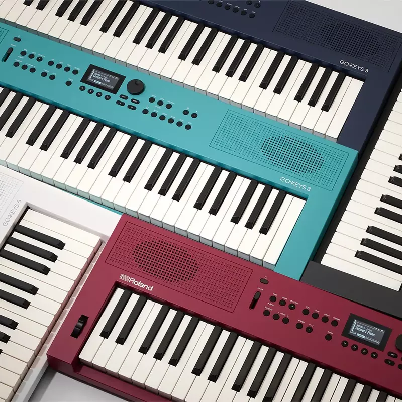 Roland GO:KEYS 3 61-Key Music Creation Keyboard - Midnight Blue