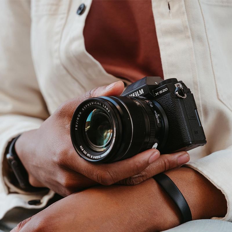 Fujifilm X-S20 Mirrorless Digital Camera with XF 18-55mm f/2.8-4 R LM OIS Lens, Black
