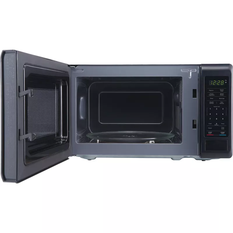 Magic Chef 0.7 cu. ft. Black Countertop Microwave Oven