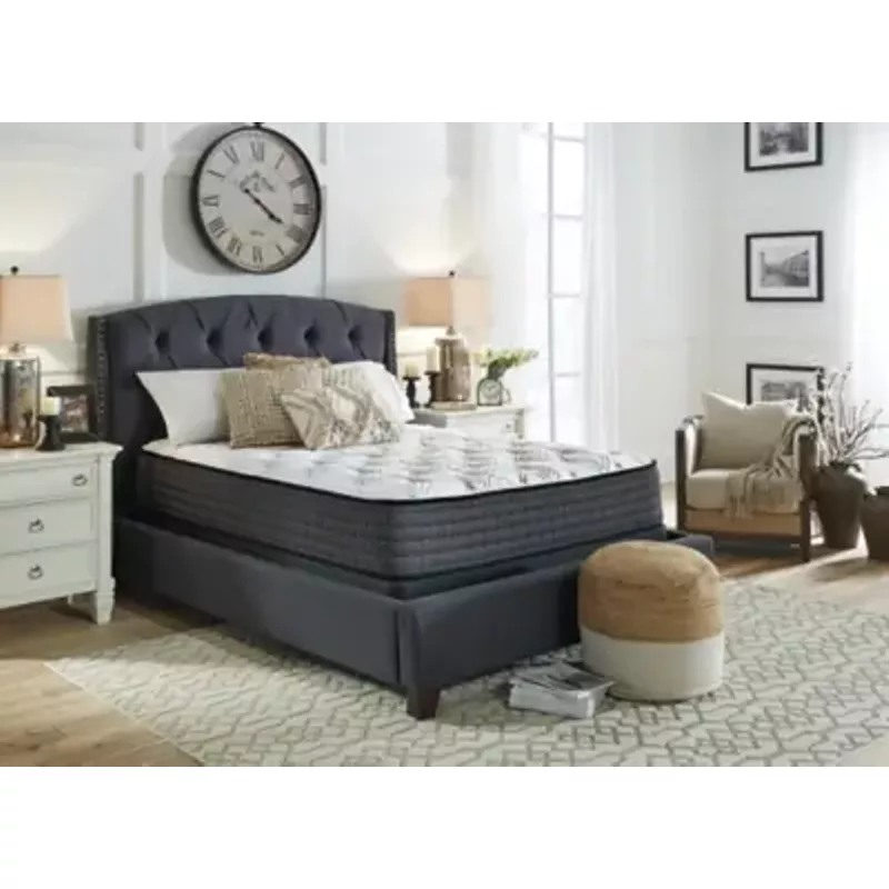 White Limited Edition Plush Full Mattress/ Bed-in-a-Box