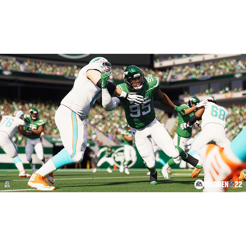 Alt View Zoom 19. Madden NFL 22 Standard Edition - Xbox One