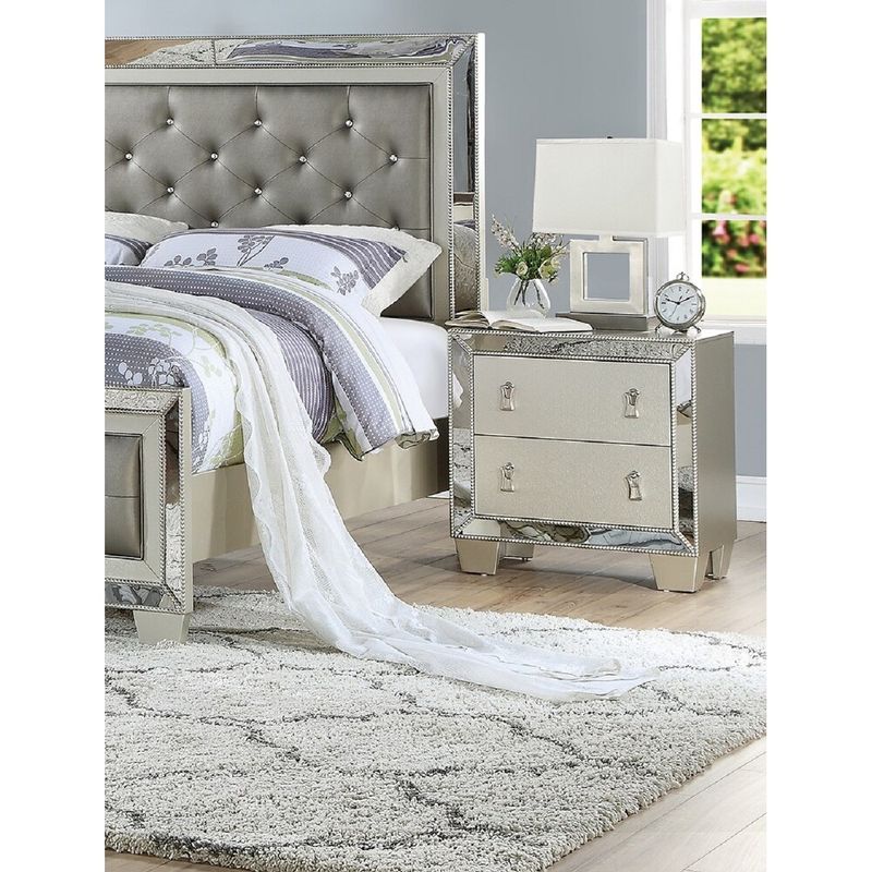 Contemporary 2 Drawers Nightstand In Silver - Silver - 2-drawer