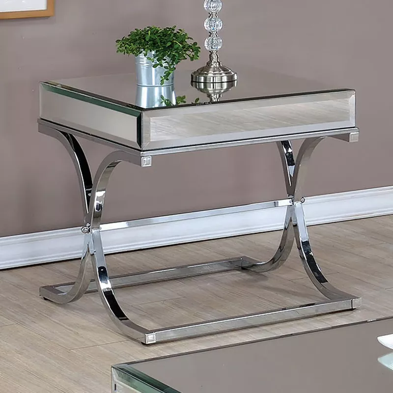 Contemporary Metal Square End Table in Chrome