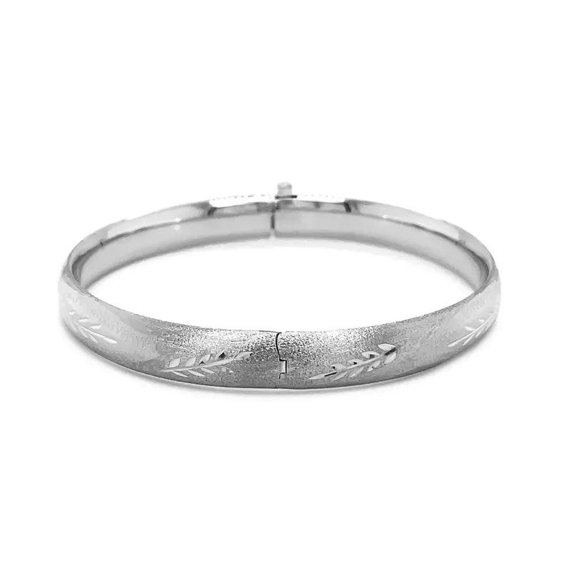 Classic Floral Carved Bangle in 14k White Gold (8.0mm) (7 Inch)