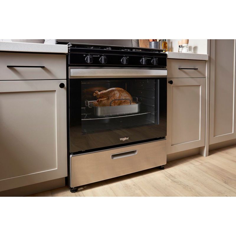 Alt View Zoom 27. Whirlpool - 5.1 Cu. Ft. Freestanding Gas Range with Edge to Edge Cooktop - Stainless steel