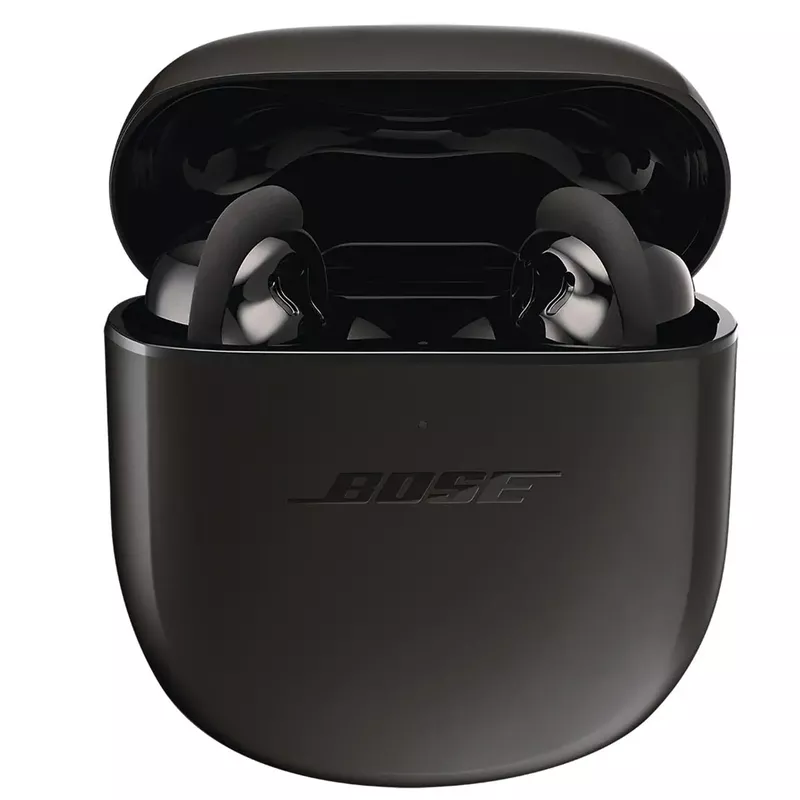 Bose QuietComfort Earbuds II, Triple Black With Portable Power Bank