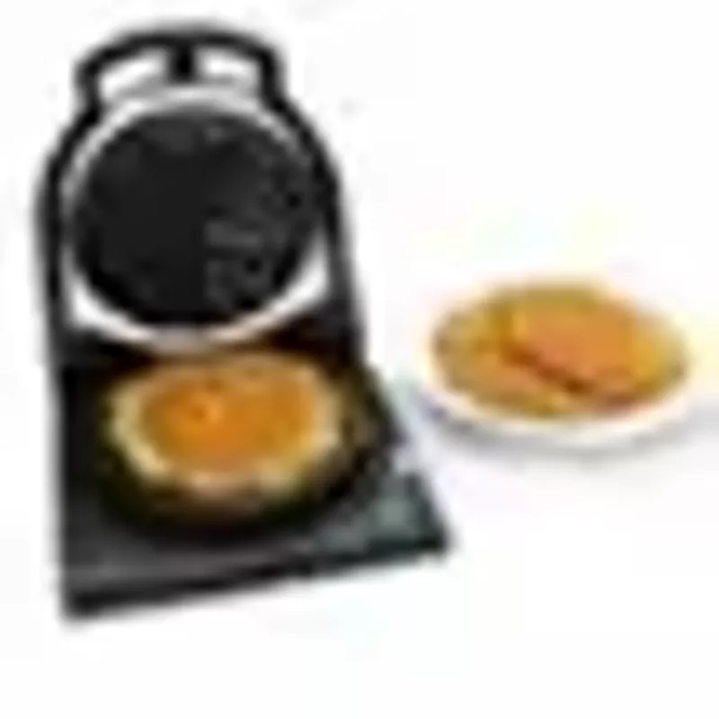 Chef'sChoice - M840 WafflePro Taste/Texture Select Waffle Maker Traditional Five-of-Hearts Easy to Clean Nonstick Plates - Black