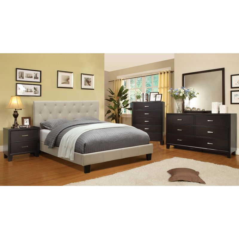 Furniture of America Perdella 4-piece Ivory Low Profile Bedroom Set - Cal. King - Ivory