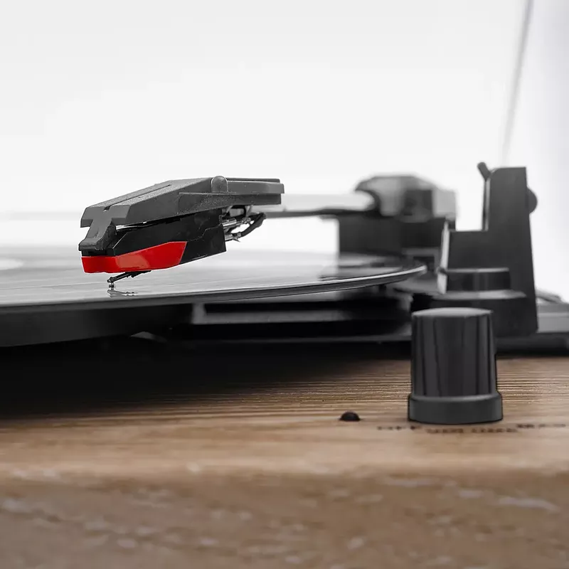 Victrola - Montauk Bluetooth Turntable System - Farmhouse Walnut