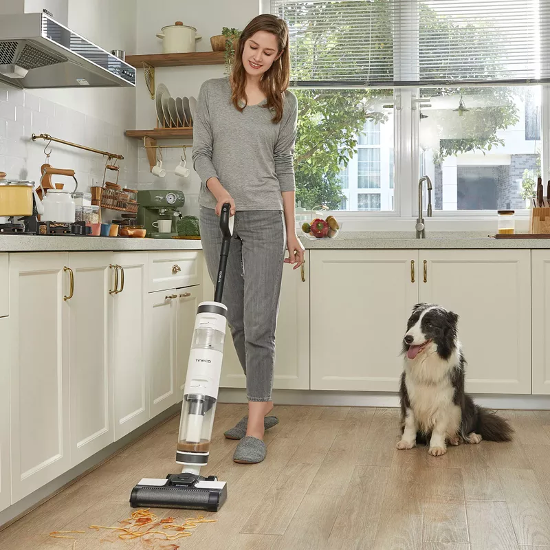 Tineco - iFloor 3 Plus - 3 in 1 Mop, Vacuum & Self Cleaning Floor Washer - White and Gray