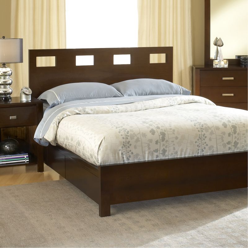 Rectangular Cutout 4-drawer Chocolate Brown Storage Bed - King