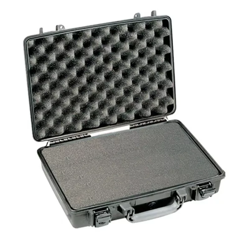 Pelican 1490 Large Computer Watertight Hard Case with Foam Insert, for Notebook Computers up to 17" - Black
