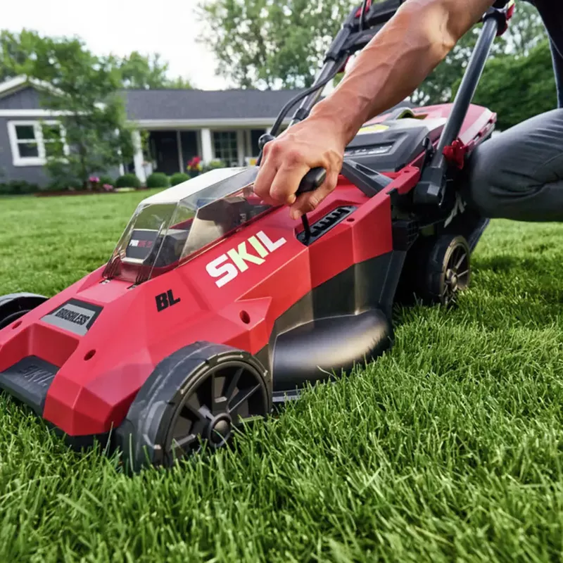 Skil - 20-Volt PWR CORE 20 18-Inch Push Lawn Mower (2 x 4.0Ah Batteries and 1 x Dual Port Charger) - Red/Black