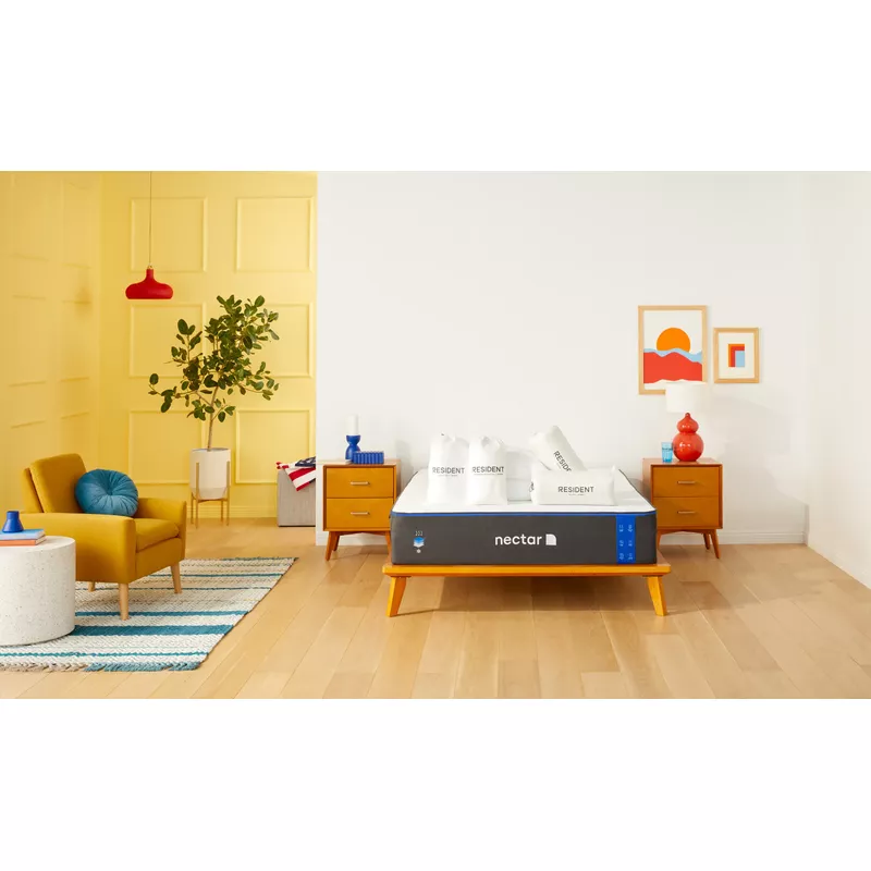 Nectar Premier 13" Memory Foam Mattress Queen/ Bed-in-a-Box