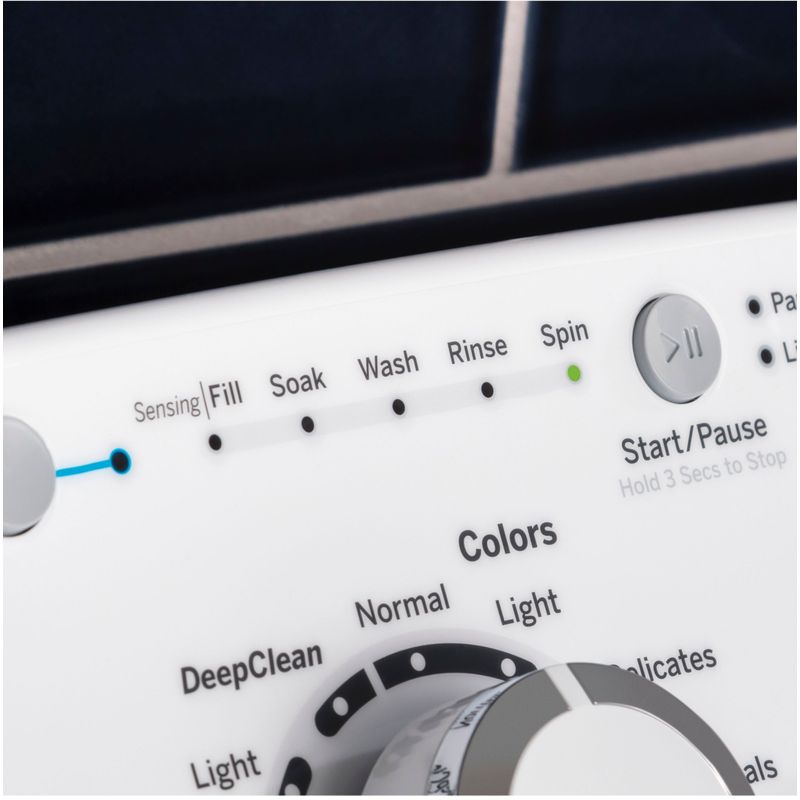 Alt View Zoom 14. GE - 4.2 Cu. Ft. Top Load Washer with Precise Fill & Deep Rinse - White on White