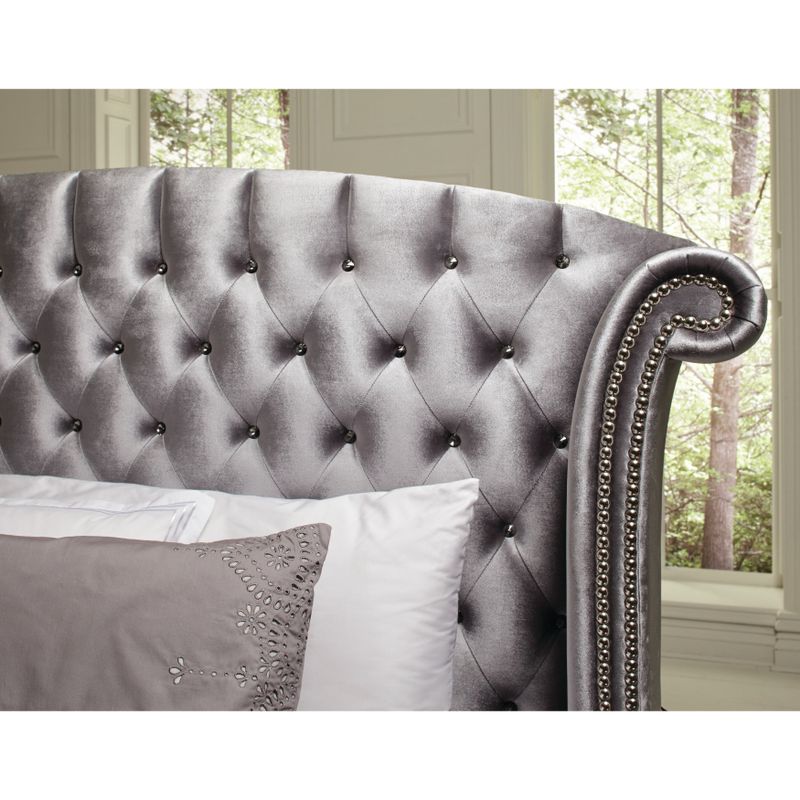 Silver Orchid Niedermann Traditional Metallic Grey Velvet Platform Bed - King