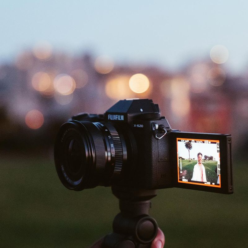 Fujifilm X-S20 Mirrorless Digital Camera with XF 18-55mm f/2.8-4 R LM OIS Lens, Black
