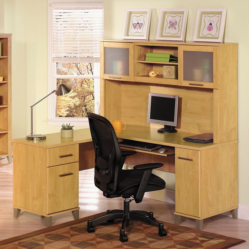 Somerset 60W L Shaped Desk with Hutch - Mocha Cherry Bush Furniture Somerset 60" L-Desk with Hutch