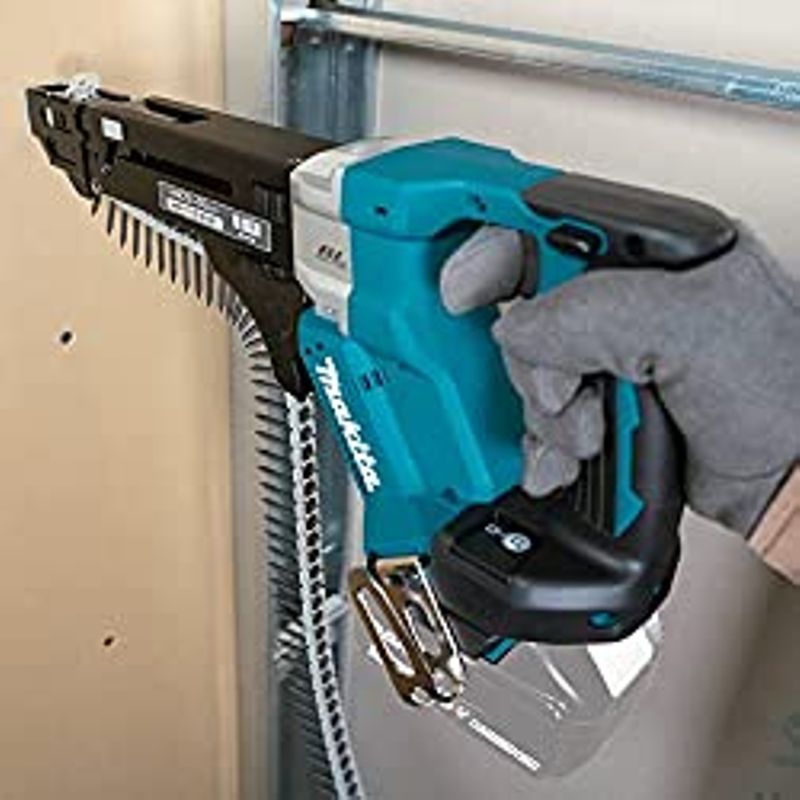 Makita XRF03Z 18V LXT Lithium-Ion Brushless Cordless 6,000 RPM Autofeed Screwdriver, Tool Only