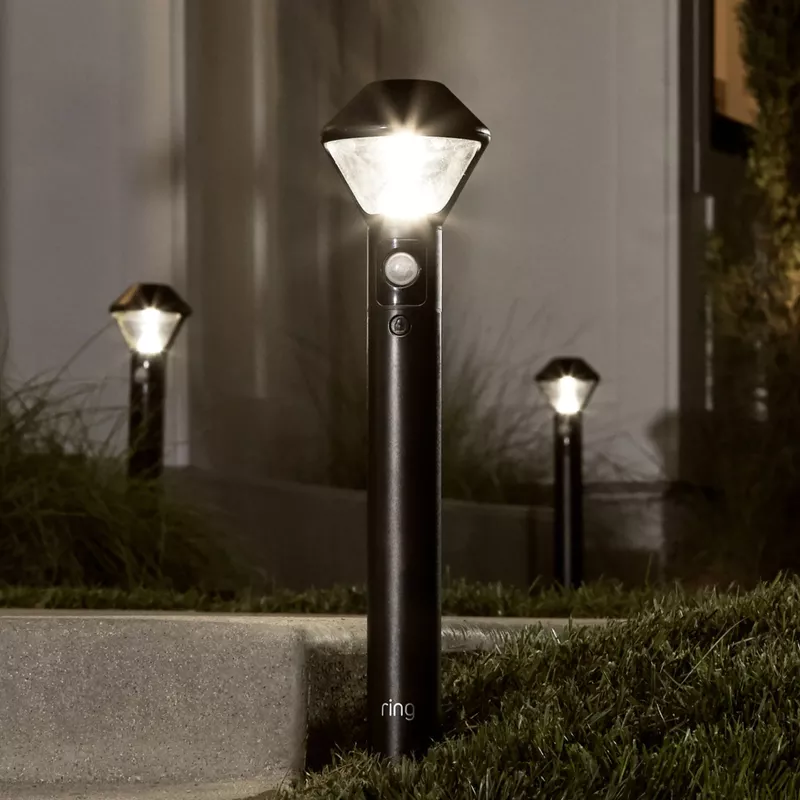 Ring - Smart Lighting Motion-Activated Pathlight - Black